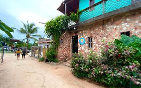 Auberge de jeunesse Pousada da praça à Jericoacoara Exterior photo