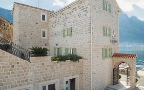 Hotel Libertas Kotor Exterior photo