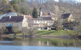 Hôtel-Restaurant Côté Rivage Badefols-sur-Dordogne Exterior photo