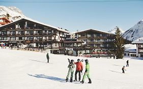 Burg Hotel Oberlech Exterior photo