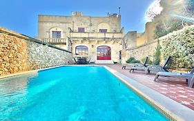 Villa Rossa Gozo - 5 Bedroom Ensuite With Pool & Jacuzzi Xewkija Exterior photo