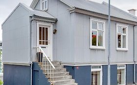 Live As Locals Apartments Reykjavik Exterior photo