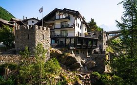 Boutique Hotel La Gorge Saas Fee Exterior photo