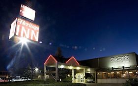 Heritage Inn Hotel&Convention Centre - Moose Jaw Exterior photo