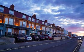 The Royal Hotel Whitley Bay Exterior photo