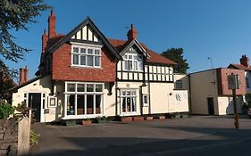 Halcyon Quest Hotel Prestatyn Exterior photo