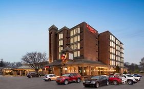 Hotel Ramada Plaza By Wyndham Niagara Falls Exterior photo