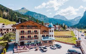 Hotel Ciamol Campitello di Fassa Exterior photo