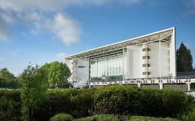 Hôtel Hilton London Heathrow Airport à Hillingdon Exterior photo