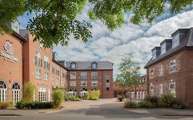 Hotel Doubletree By Hilton York Exterior photo