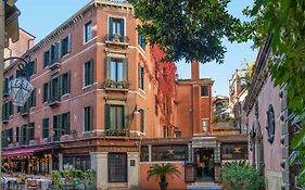 Hotel La Fenice et Des Artistes Venise Exterior photo