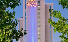 Crowne Plaza Chicago O'Hare Hotel & Conference Center, An Ihg Hotel Rosemont Exterior photo