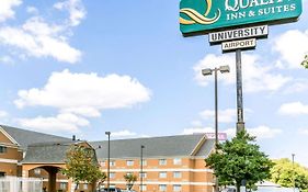 Quality Inn & Suites University/Airport Louisville-Jefferson County Exterior photo