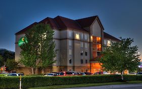 Hotel La Quinta By Wyndham Pigeon Forge Exterior photo