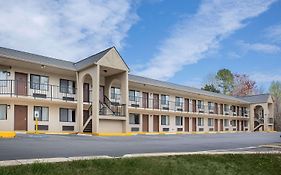 Motel Super 8 By Wyndham Burlington Nc Exterior photo