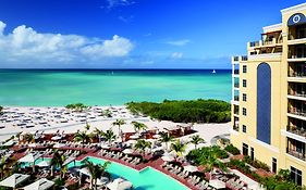 Hôtel The Ritz-Carlton, Aruba à Palm Beach Exterior photo