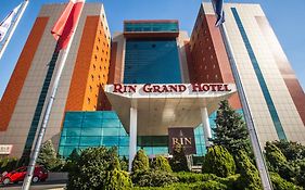 Hôtel Rin Grand à Bucarest Exterior photo