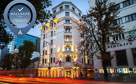 Hôtel Mercure Belgrade Excelsior Exterior photo