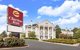 Clarion Inn Willow River Sevierville Exterior photo