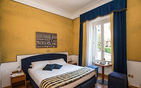 iH Hotels Piazza di Spagna View - Luxury Guest House Rome Exterior photo