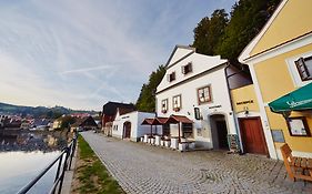 Hotel Vltavska Pohadka à Český Krumlov Exterior photo