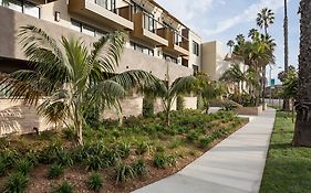 Holiday Inn Express And Suites La Jolla - Windansea Beach, And Ihg Hotel Exterior photo