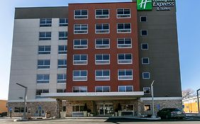 Holiday Inn Express & Suites Jersey City North - Hoboken Exterior photo