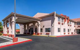 Quality Inn&Suites Albuquerque North near Balloon Fiesta Park Exterior photo