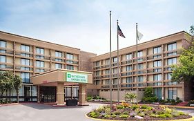 Hotel Wyndham Garden Schaumburg Chicago Northwest Exterior photo