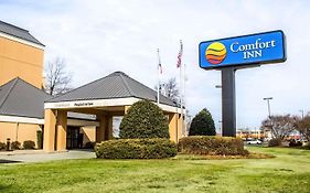Comfort Inn Near Fort Bragg Fayetteville Exterior photo