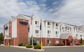 Microtel By Wyndham South Bend Notre Dame University Exterior photo