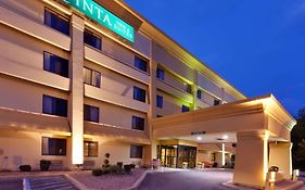 Hotel La Quinta By Wyndham Plattsburgh Exterior photo