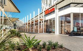 Hotel Ibis Mackay Exterior photo