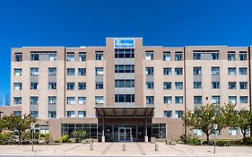 Residence&Conference Centre - Niagara-on-the-Lake Sainte-Catherine Exterior photo