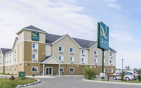 Quality Inn & Suites Thompson Exterior photo