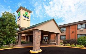 Holiday Inn Express Toronto East, An Ihg Hotel Exterior photo