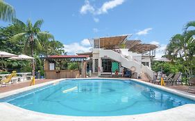 Hotel Selina Manuel Antonio Exterior photo