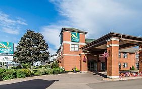 Quality Inn & Suites Garden Of The Gulf Summerside Exterior photo