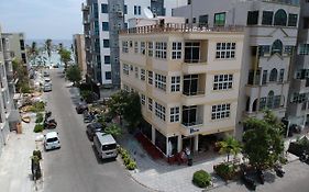 Hotel Ui Inn Malé Exterior photo