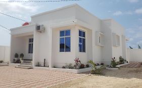 Villa Blue Dreams à Nungwi Exterior photo