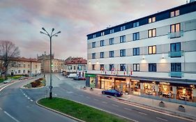 B&B Hotel Rzeszow Centrum Exterior photo