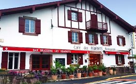 Hotel des Remparts Saint-Jean-Pied-de-Port Exterior photo