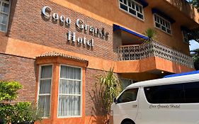 Coco Grande Hotel Dumaguete City Exterior photo