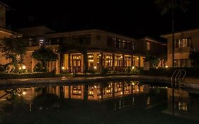 Bharatpur Garden Resort Exterior photo