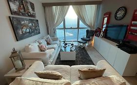 Stylish Apartment In Zigzag Tower B Doha Exterior photo