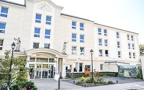 Hotel Mercure Château de Fontainebleau Exterior photo