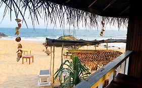 Hotel Little Pumpkin Cabanas à Tangalle Exterior photo