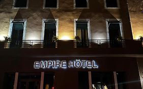 Empire Hôtel Nîmes Exterior photo