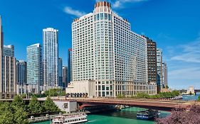 Hotel Sheraton Grand Chicago Riverwalk Exterior photo