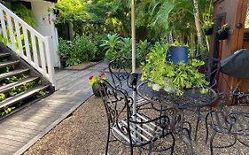 Bed and Breakfast Freshwater Bnb à Hervey Bay Exterior photo